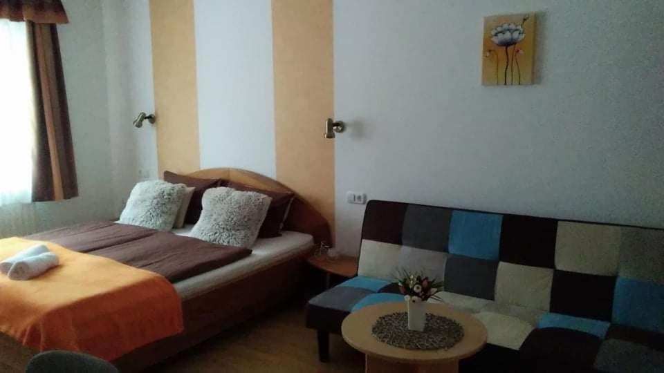 Guesthouse Kohari Egerszalók Екстериор снимка