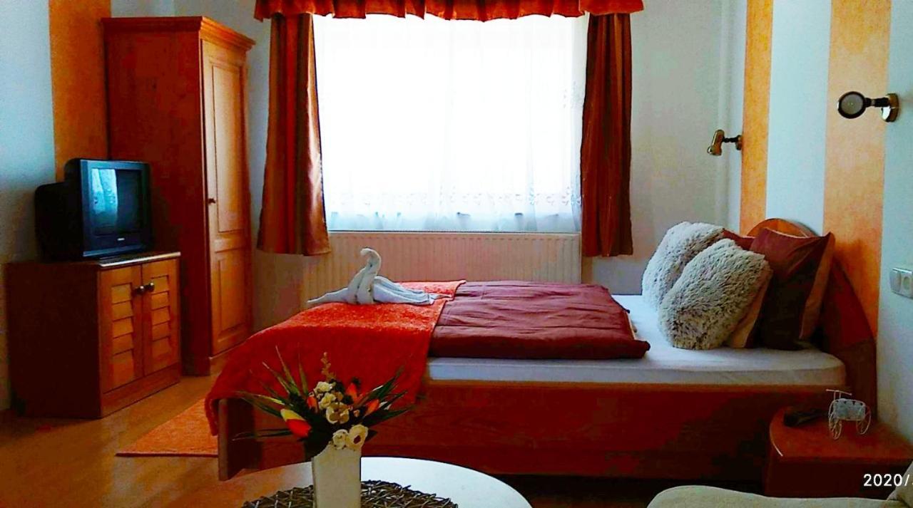 Guesthouse Kohari Egerszalók Екстериор снимка