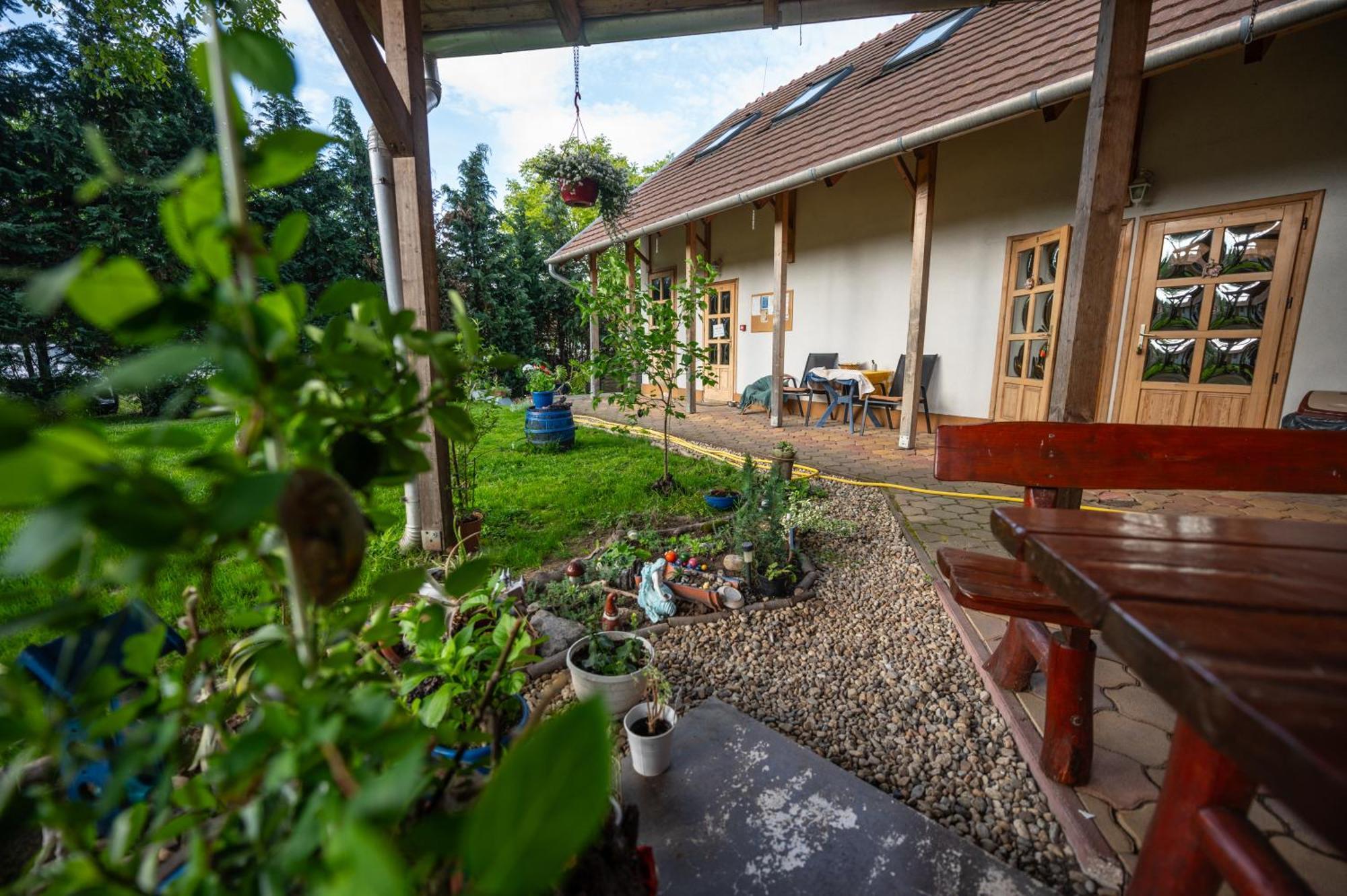 Guesthouse Kohari Egerszalók Екстериор снимка